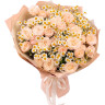 Букет из пионовидных роз и ромашек «Теплые объятия»